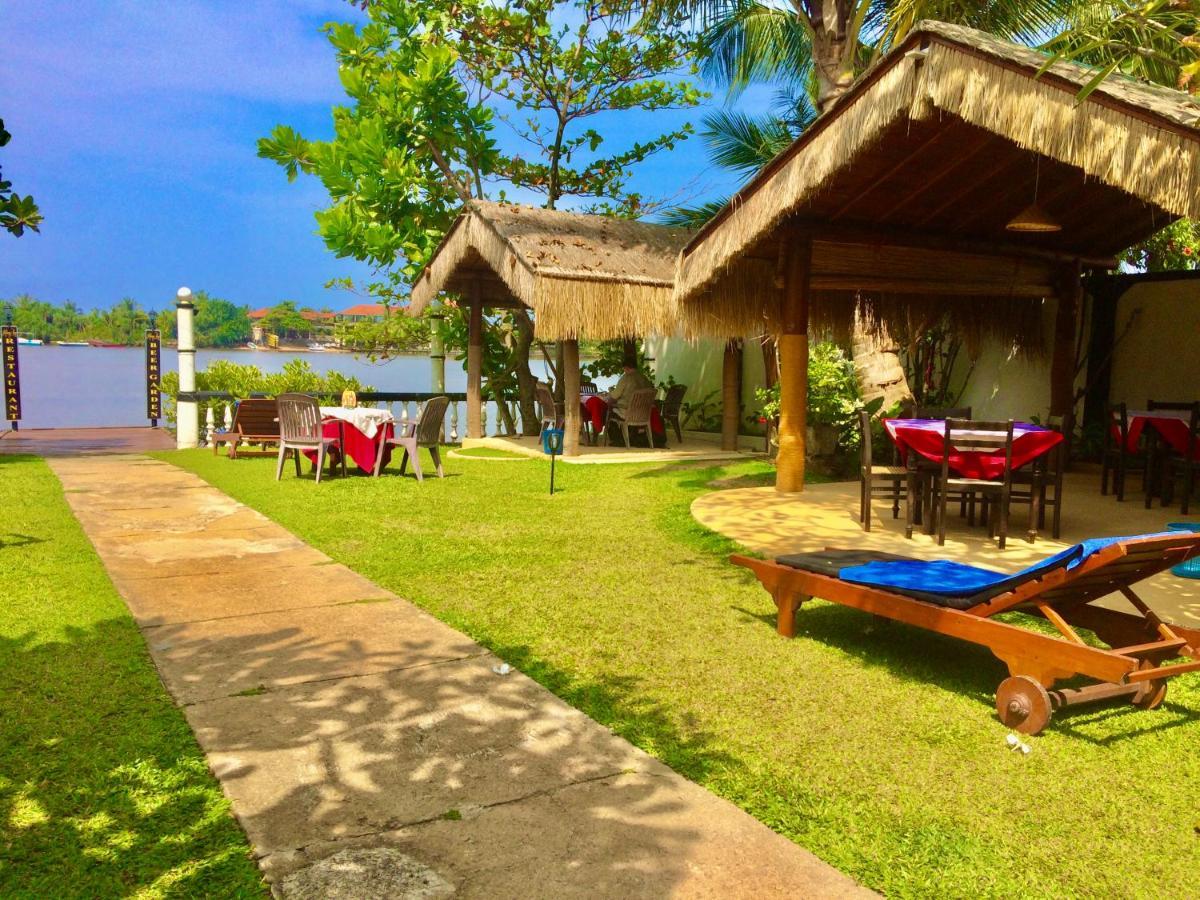 Hotel Hemadan Bentota Exteriér fotografie