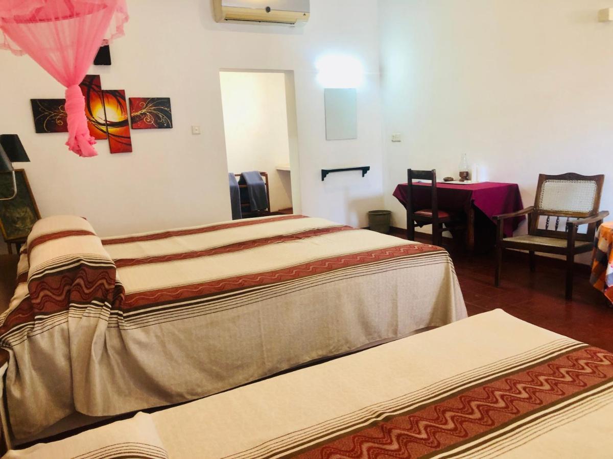 Hotel Hemadan Bentota Exteriér fotografie