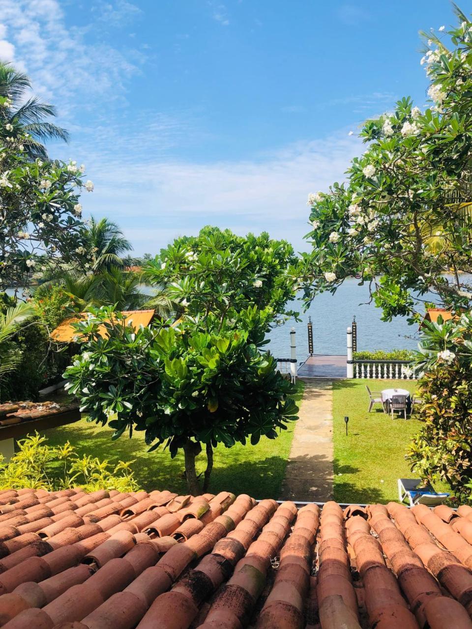 Hotel Hemadan Bentota Exteriér fotografie